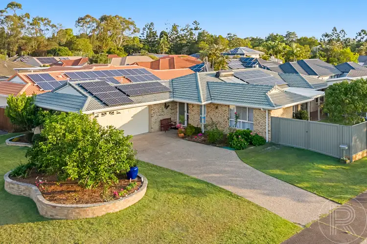 2 Silveroak Court, Mountain Creek QLD 4557