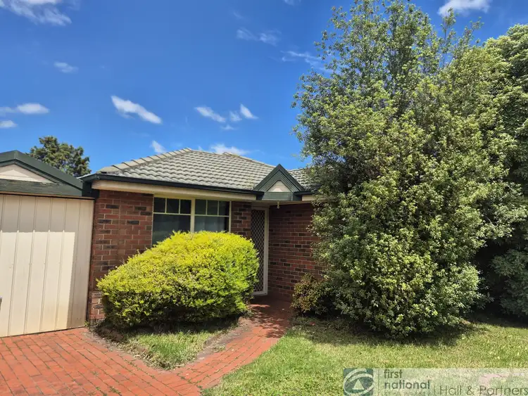 34 Euroa Street, Berwick VIC 3806