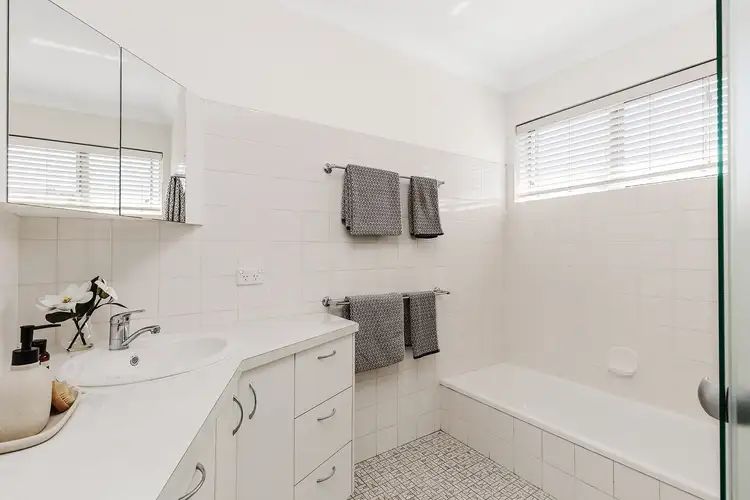 Fifth view of Homely unit listing, 9/24-26 Rossiter Parade, Hamilton QLD 4007