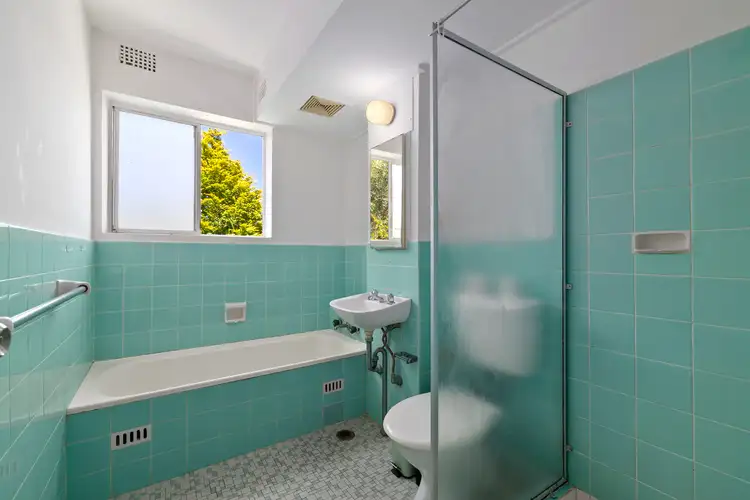 Fourth view of Homely apartment listing, 5/2 Gray Crescent, Eastlakes NSW 2018