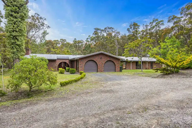 310 Sebastopol-Smythesdale Road, Ross Creek VIC 3351