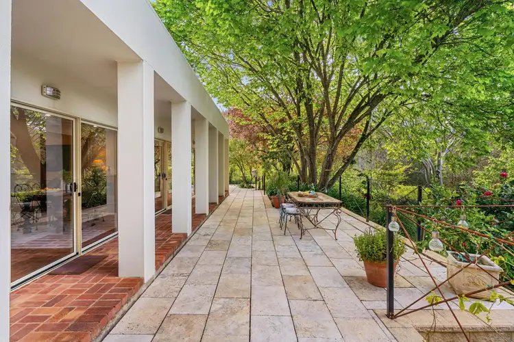 255 Strathalbyn Road