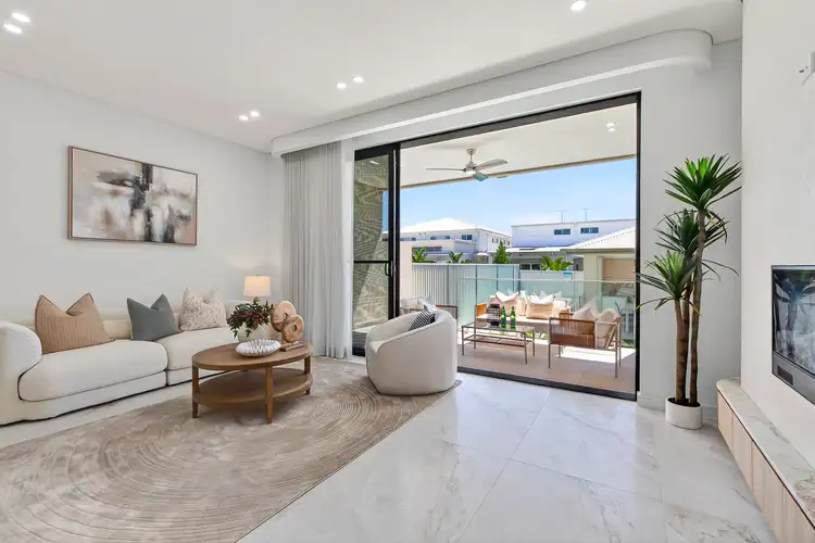 Sixth view of Homely semi-detached listing, 7A Crammond Boulevarde, Caringbah NSW 2229