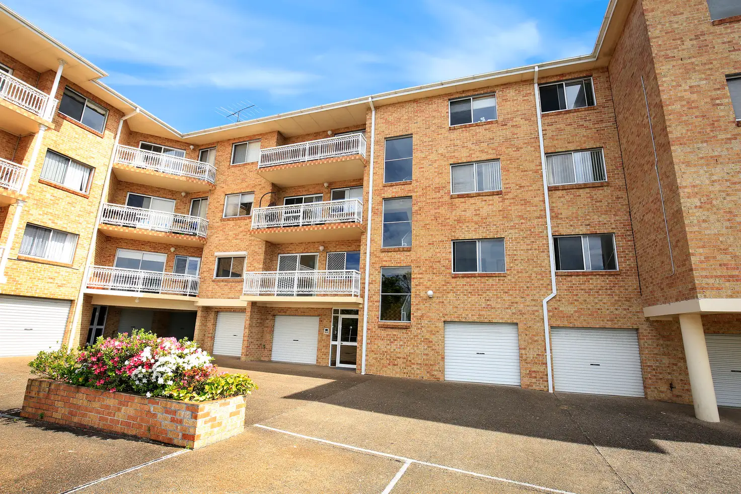 Main view of Homely unit listing, 4/27-29 Hercules Street, Wollongong NSW 2500