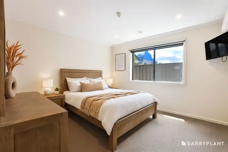 Sixth view of Homely house listing, 4 Lisa Avenue, Pakenham VIC 3810