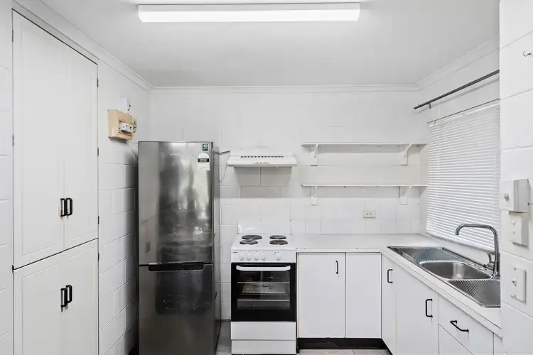 Fourth view of Homely unit listing, 3/239-241 Lyons Street, Westcourt QLD 4870