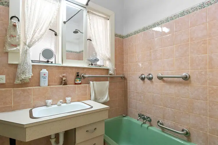 Sixth view of Homely house listing, 19 Balmoral Avenue, Pascoe Vale South VIC 3044