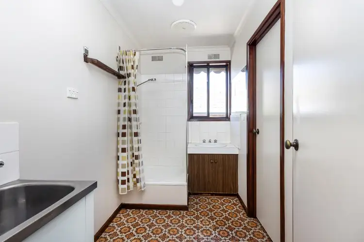 Fifth view of Homely unit listing, 1/11 Dane Street, East Bendigo VIC 3550