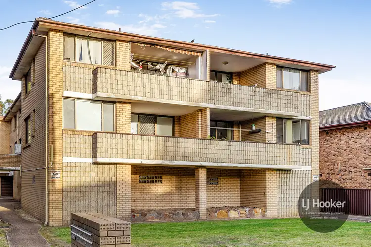 2/27-33 The Trongate, Granville NSW 2142