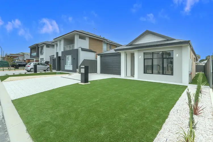 Second view of Homely house listing, 5 Steffan Loop, Harrisdale WA 6112