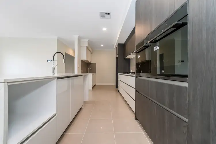 Fifth view of Homely house listing, 5 Steffan Loop, Harrisdale WA 6112