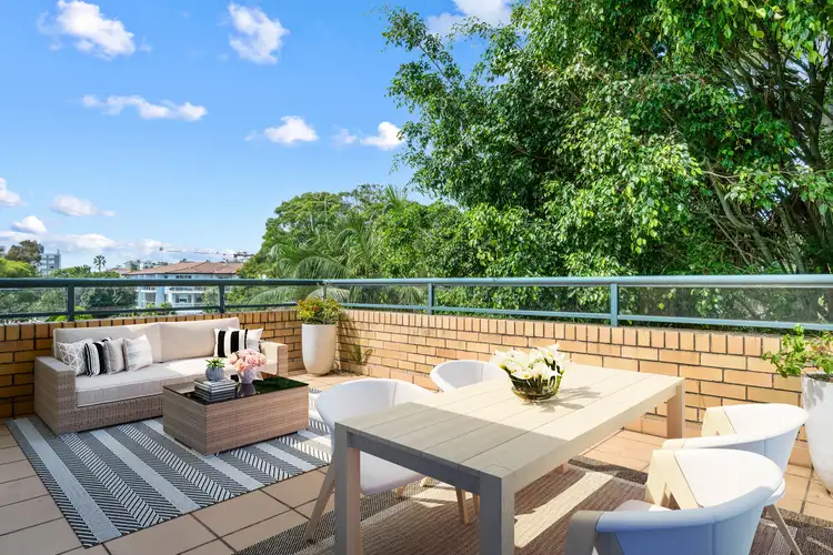 8/111 Oaks Avenue, Dee Why NSW 2099