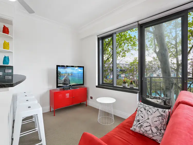 Third view of Homely studio listing, 6/57 Cowper Wharf Road, Woolloomooloo NSW 2011