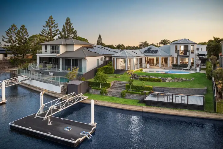 112 Sunbird Chase, Parrearra QLD 4575