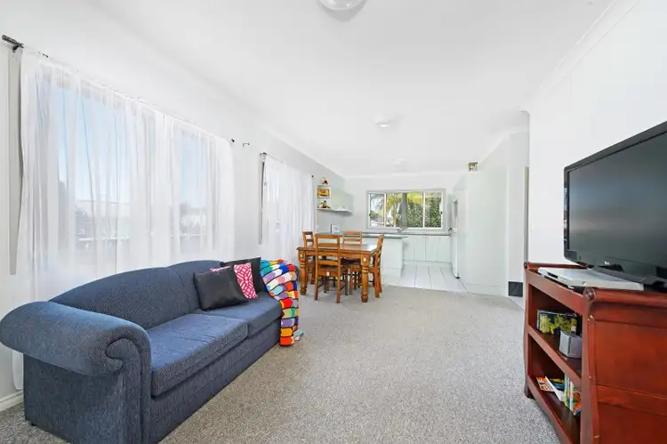 Fourth view of Homely villa listing, 1/6 Bain Street, Wauchope NSW 2446