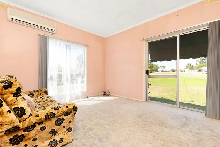 Seventh view of Homely house listing, 67 Sunnycliffs Crescent, Red Cliffs VIC 3496