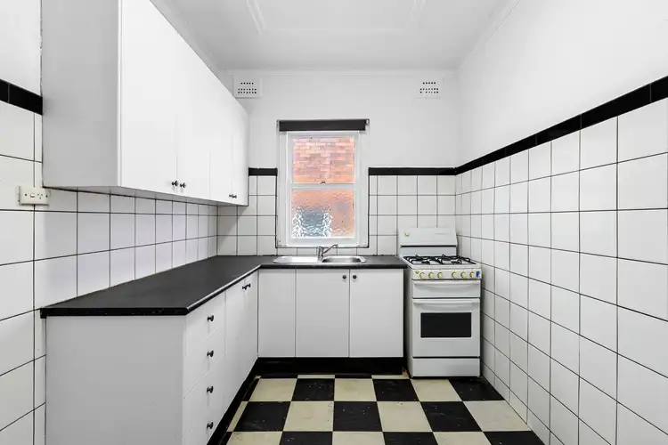 Second view of Homely unit listing, 4/20 Margaret Street, Fairlight NSW 2094