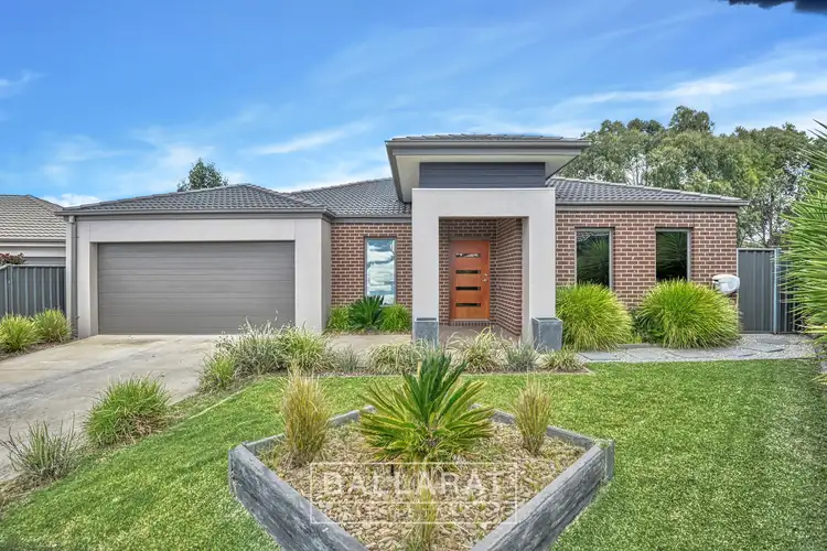 10 Inland Court, Maryborough VIC 3465