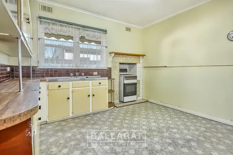 Fourth view of Homely house listing, 195 Gladstone Street, Maryborough VIC 3465