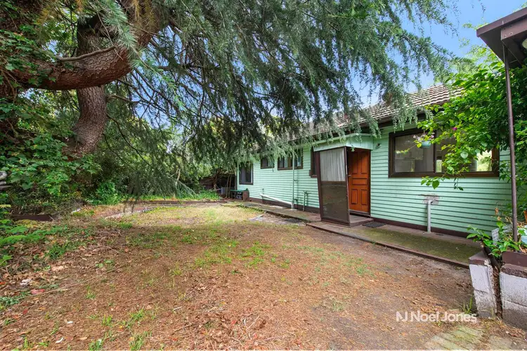 Sixth view of Homely house listing, 10 Seares Drive, Ringwood East VIC 3135