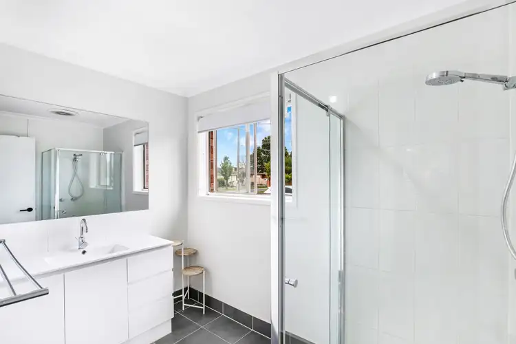 Fifth view of Homely unit listing, 2A Graham Court, Thomastown VIC 3074