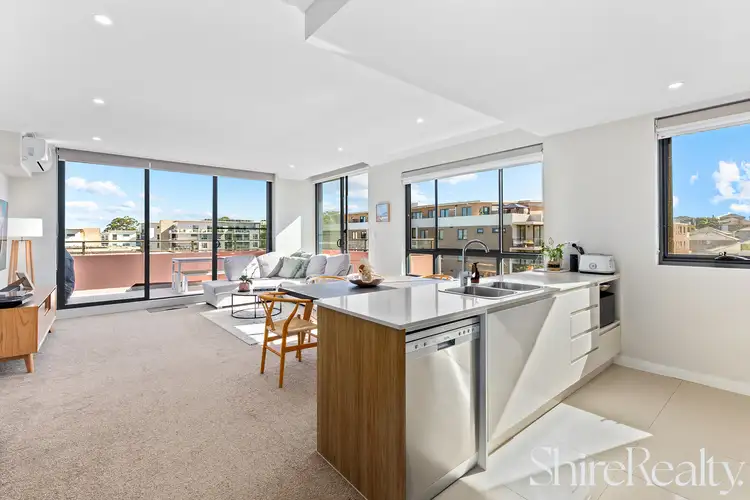 402/14 Free Settlers Drive