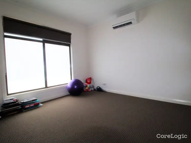 Third view of Homely house listing, 2/4 Stewart Street, Thomastown VIC 3074