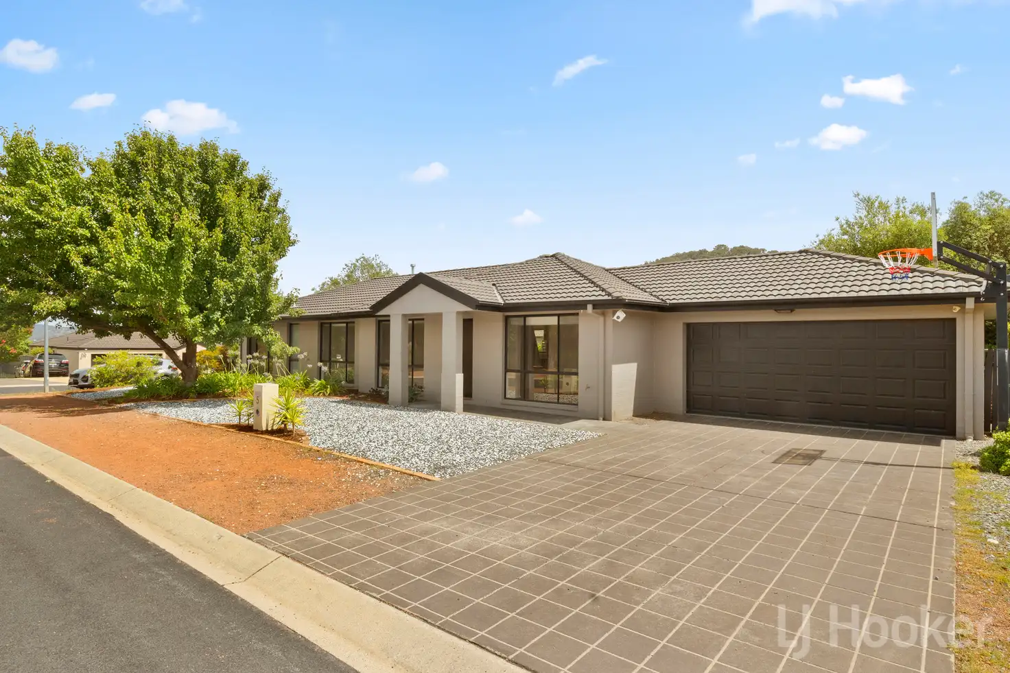 Main view of Homely house listing, 5 Tooroonga Crescent, Jerrabomberra NSW 2619