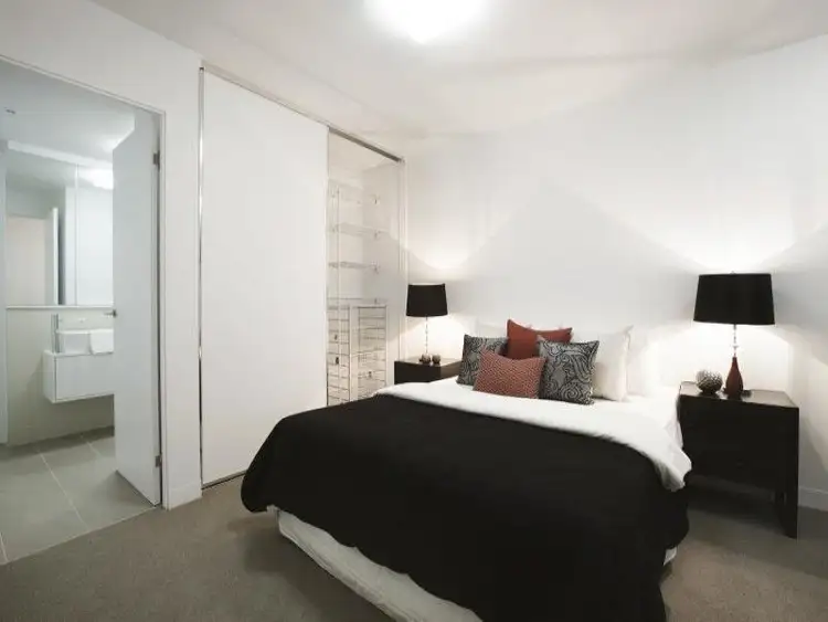 Fourth view of Homely apartment listing, 212/2 Golding Street, Hawthorn VIC 3122