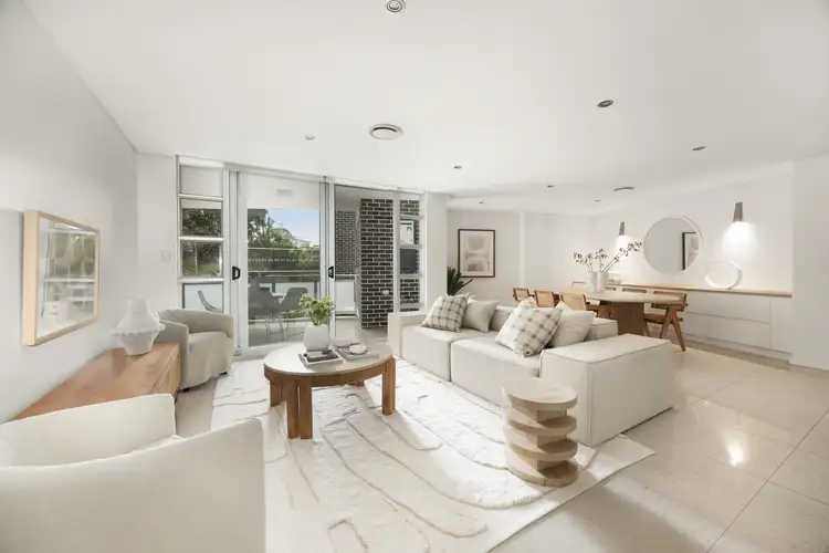 406/14 Francis Street