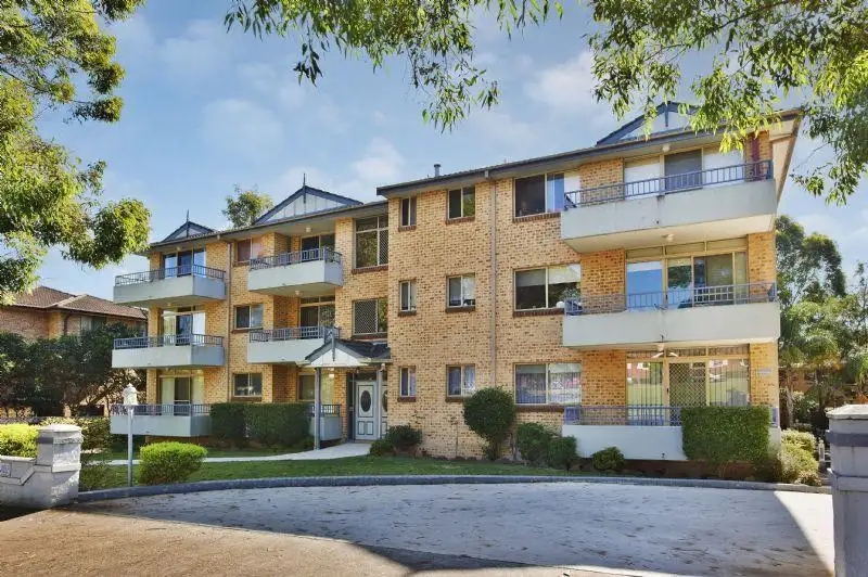 Main view of Homely apartment listing, 6/261-265 Dunmore Street, Pendle Hill NSW 2145