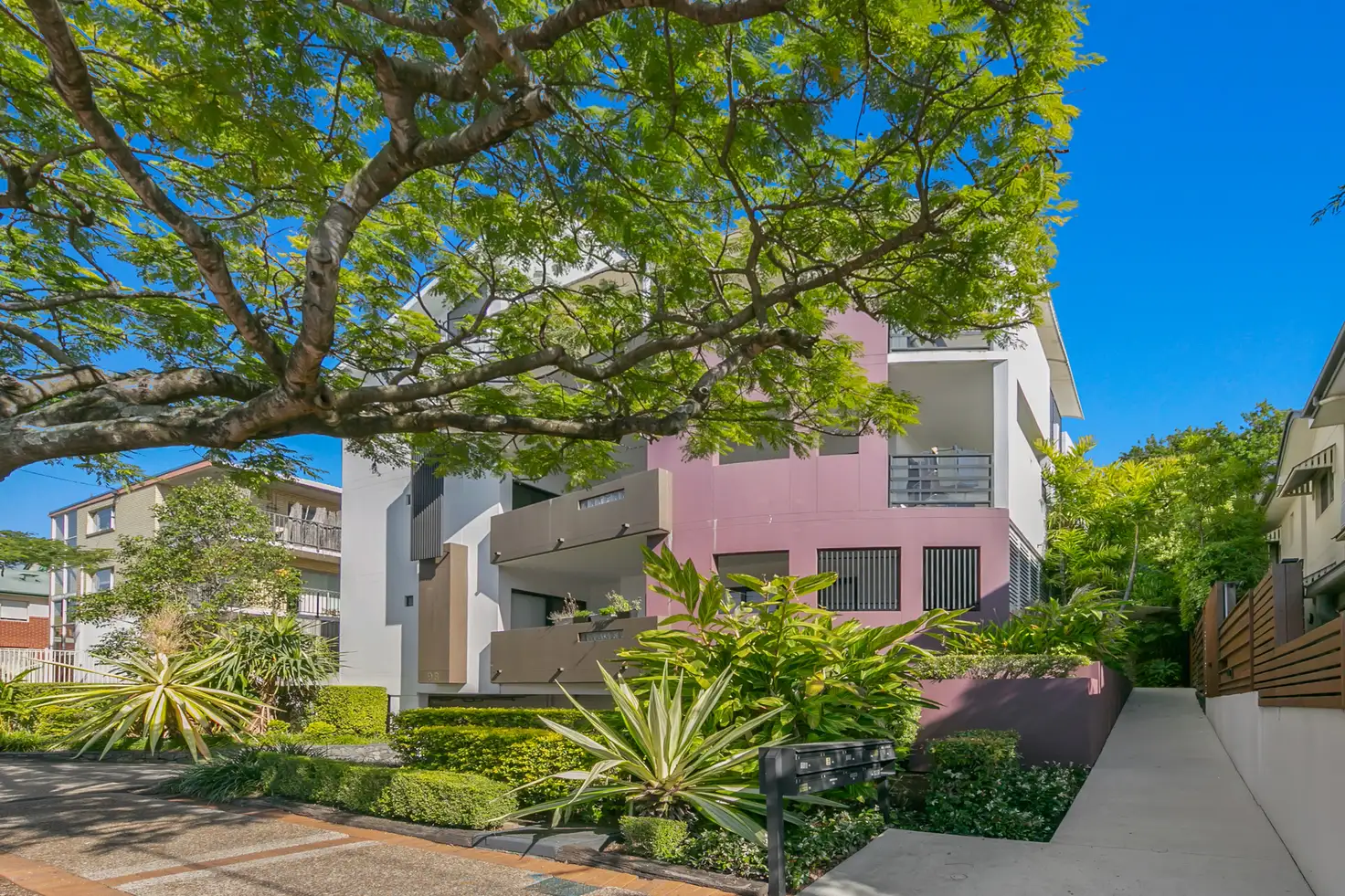 Main view of Homely unit listing, 5/98 Racecourse Road, Ascot QLD 4007