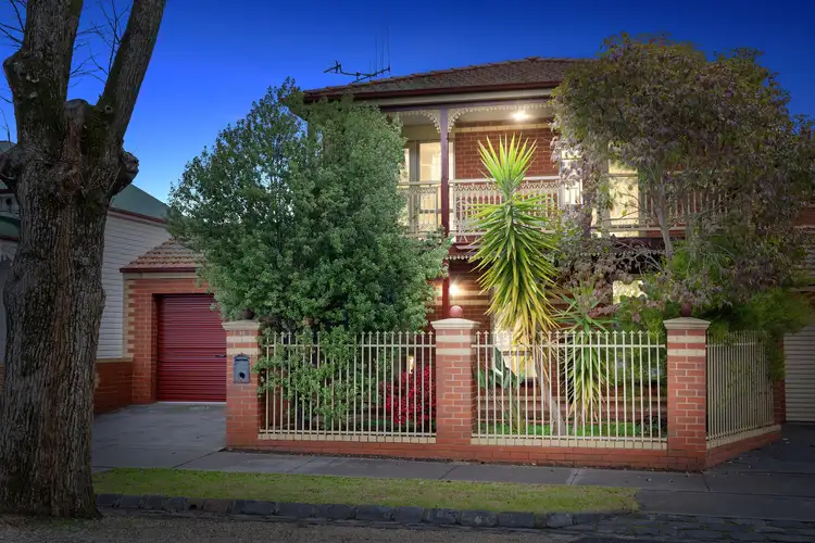 Second view of Homely townhouse listing, 35 Arnold Street, Bendigo VIC 3550