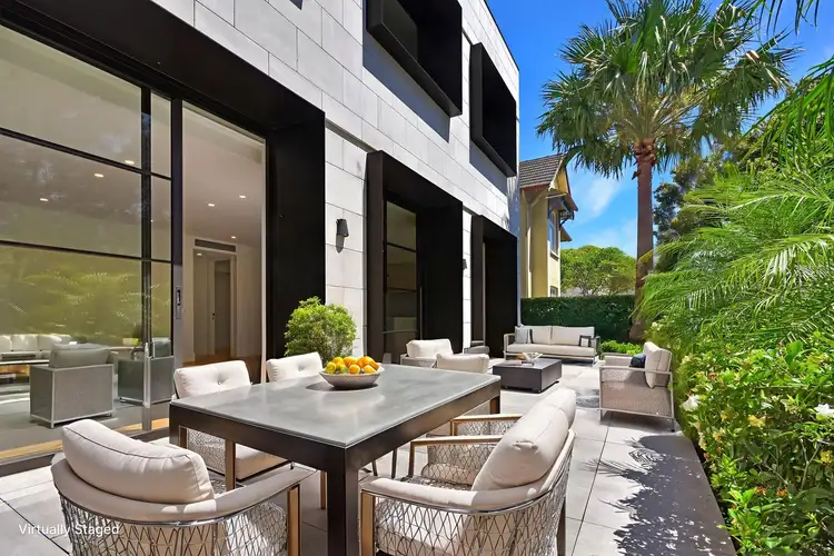 1/33 Newcastle Street