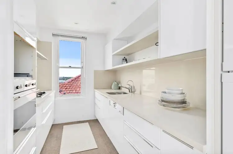 Third view of Homely apartment listing, 6/1 Wyuna Road, Point Piper NSW 2027