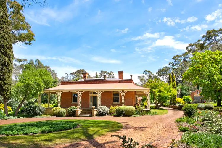 3 Burnett Road