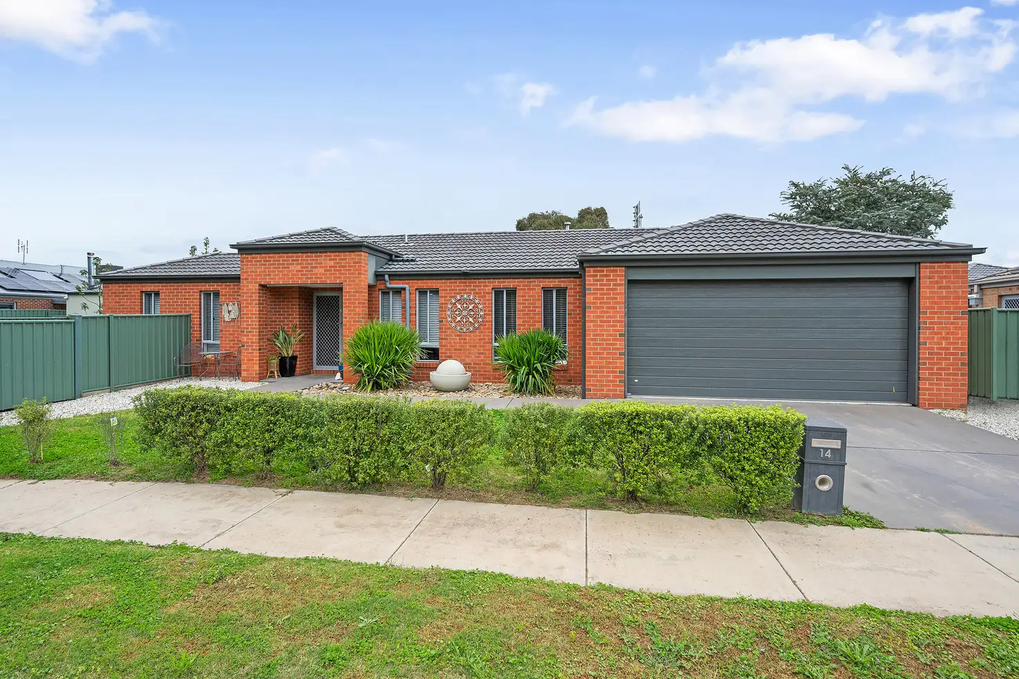 Main view of Homely house listing, 14 Creekview Place, Ascot VIC 3551