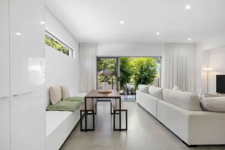 8 Dunwich Lane, Maroochydore QLD 4558