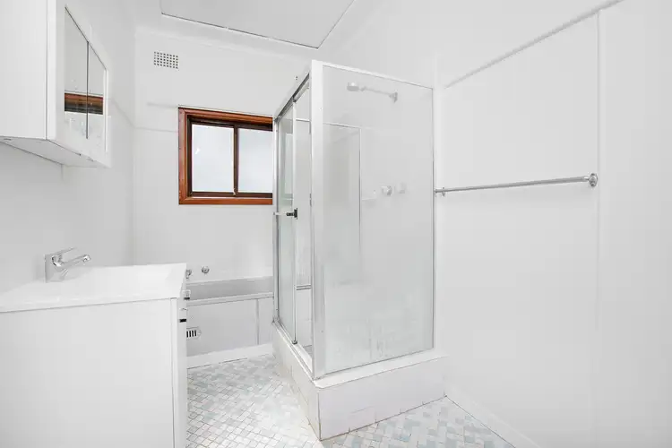 Fifth view of Homely house listing, 33 Boundary Road, Chester Hill NSW 2162