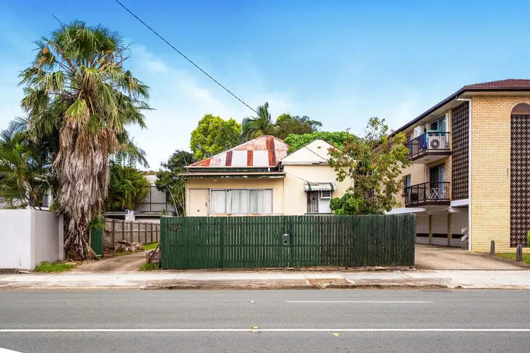 865 Sandgate Road