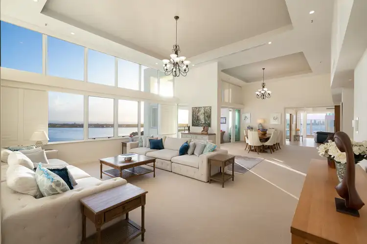 123/326-342 Marine Parade, Labrador QLD 4215