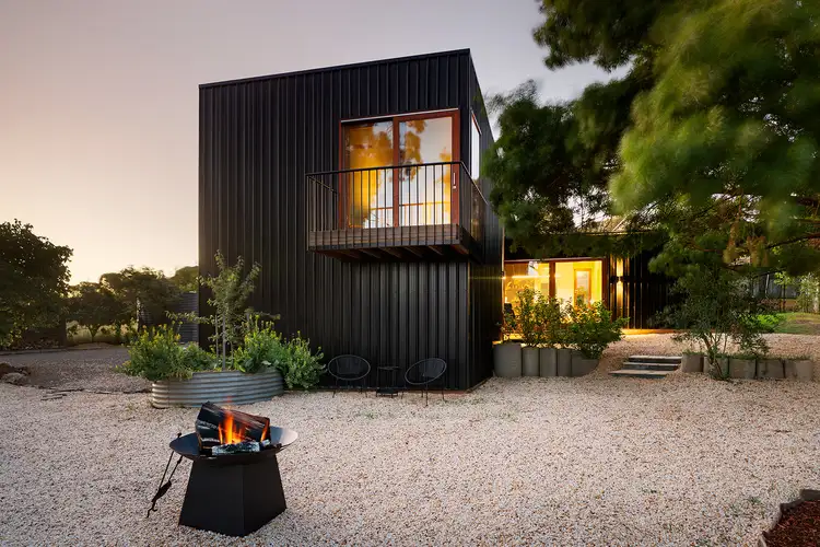 2 Lemon Street, Campbells Creek VIC 3451