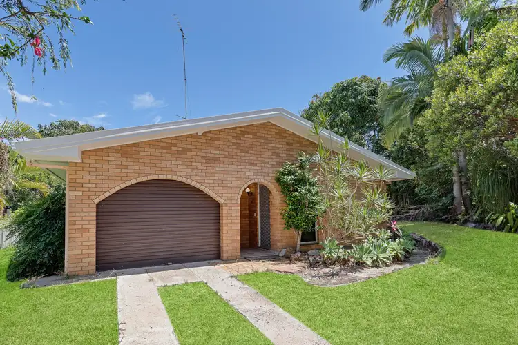 10 Carnoustie Street