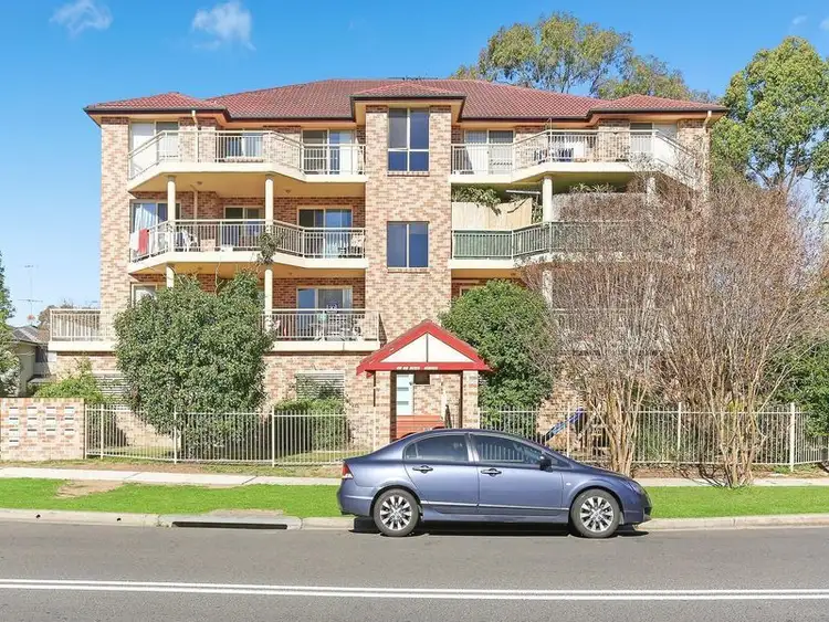 9/187-189 Sandal Crescent, Carramar NSW 2163