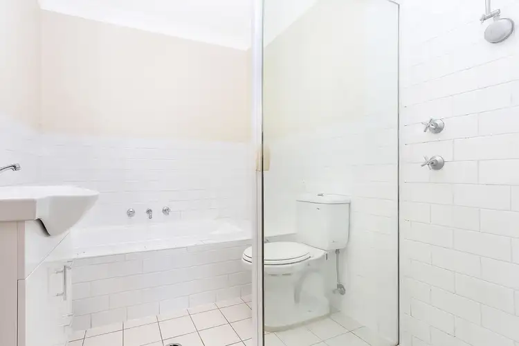 Fifth view of Homely apartment listing, 9/187-189 Sandal Crescent, Carramar NSW 2163