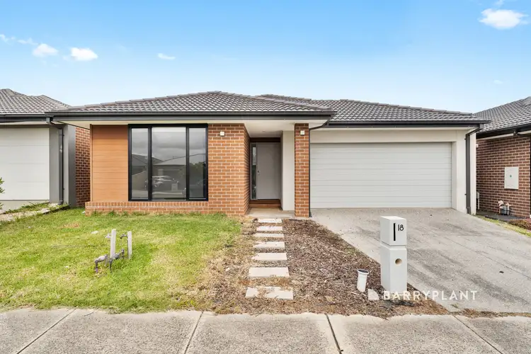 18 Curzon Street, Clyde North VIC 3978