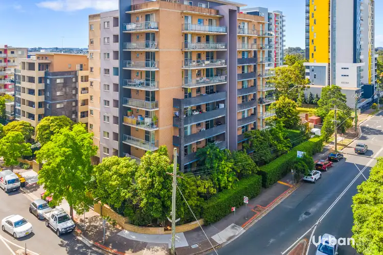 43/33-39 Lachlan Street