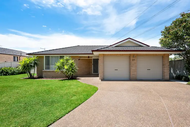 27 Albatross Avenue, Cameron Park NSW 2285