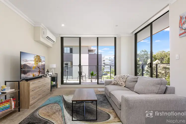 207/12 Free Settlers Drive