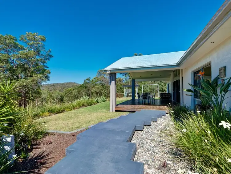 32 Beresford Drive, Draper QLD 4520